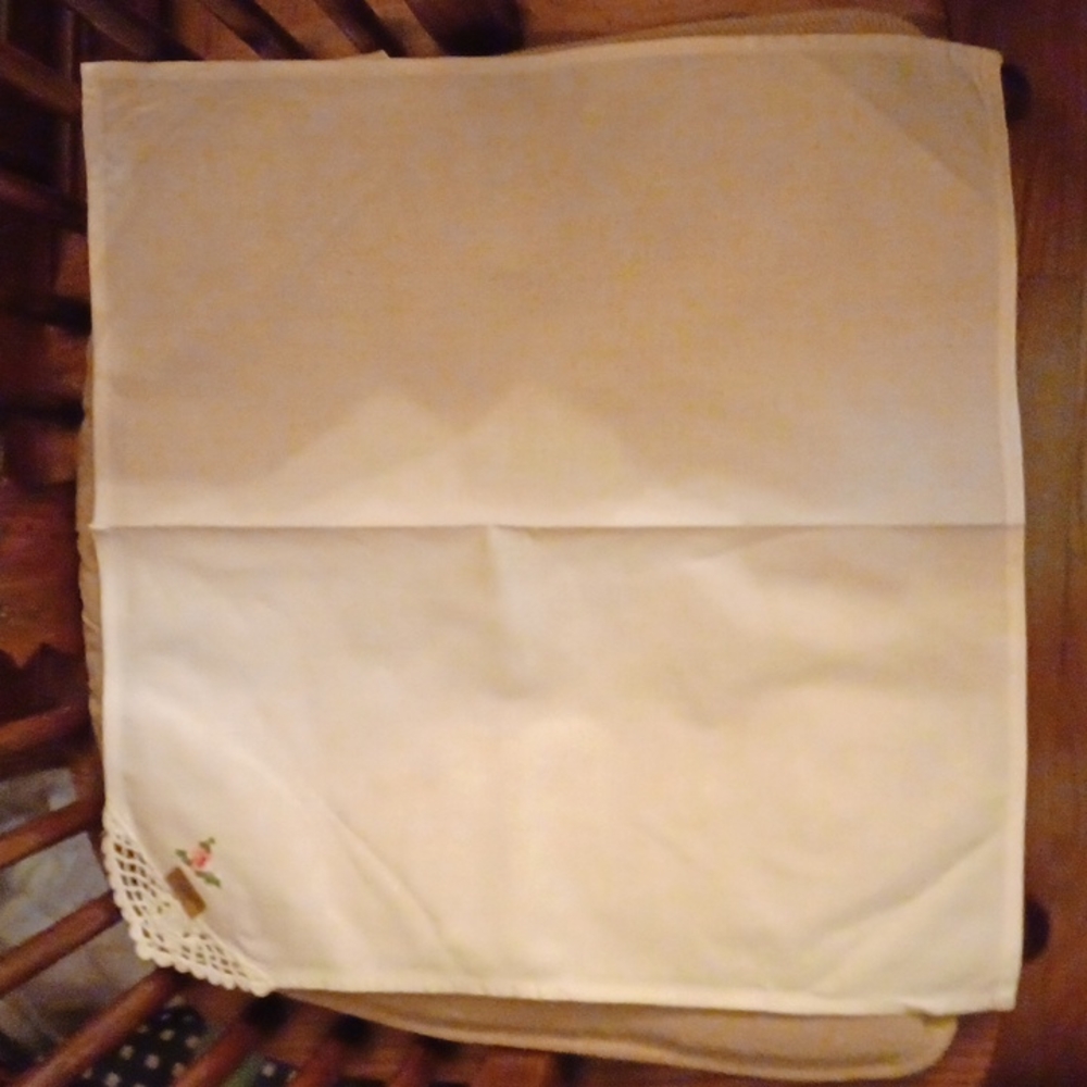 7 Brand New WOT Vintage 100% Cotton Made in China Napkins